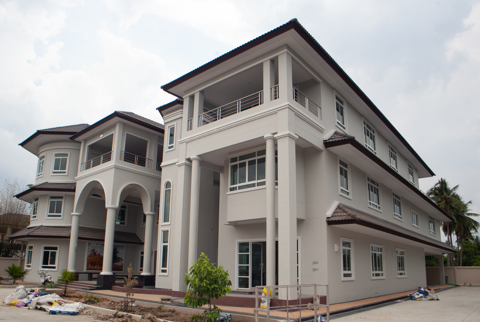 House-56-04 บ้านพักอาศัย 3 ชั้น ซ.จรัญสนิทวงศ์ 13