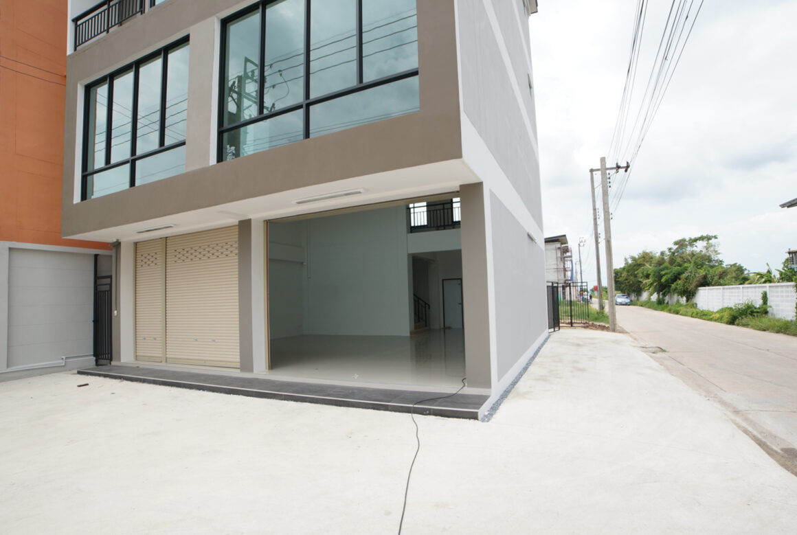โครงการจัดสรร-03-03 อาคารพาณิชย์ 3.5 ชั้น